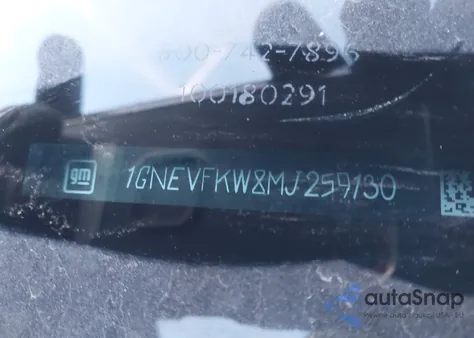 2021 Chevrolet Traverse Awd Ls z USA, uszkodzony, nr VIN 1GNEVFKW8MJ259130